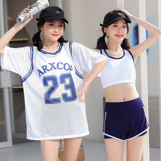 set deportivo de tres piezas 